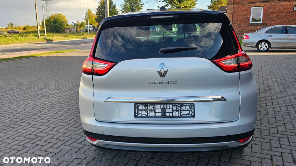 Renault Scenic - 26