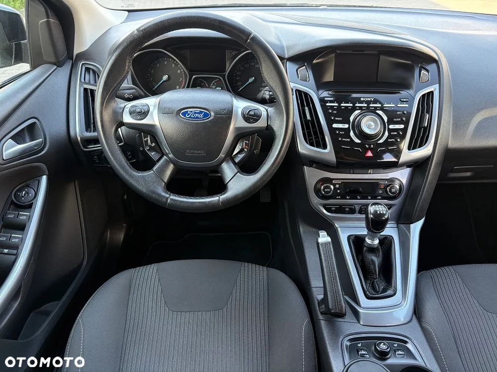 Ford Focus - 15