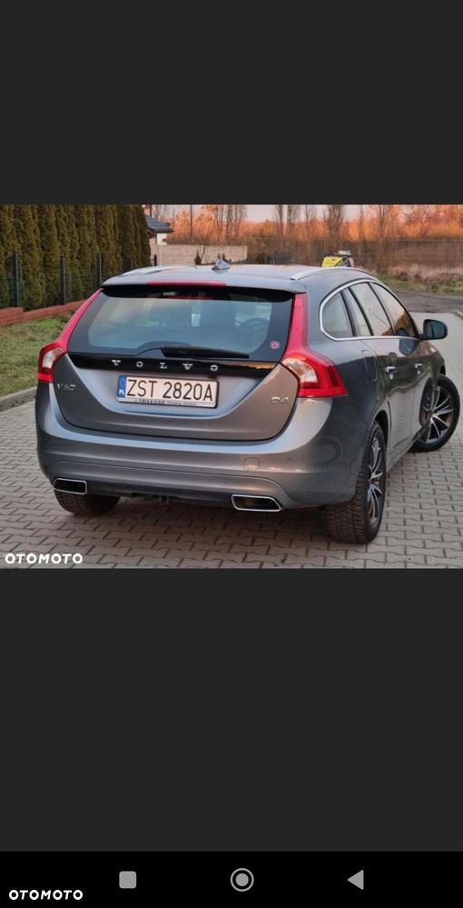 Volvo V60 D4 Drive-E Summum - 3