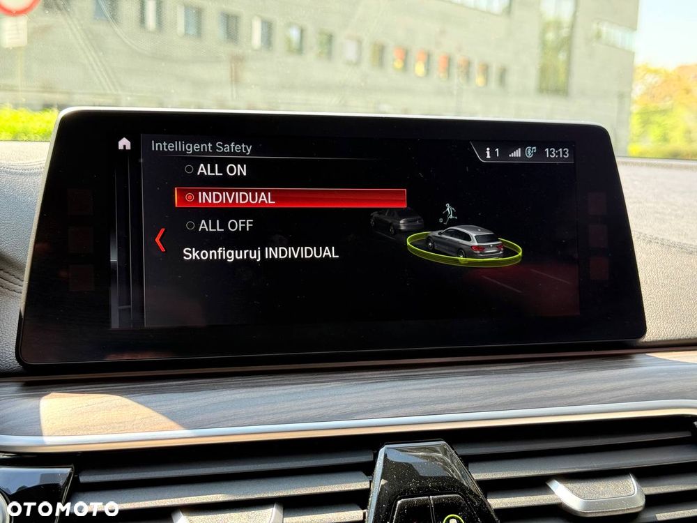 BMW Seria 5 520d Luxury Line - 13