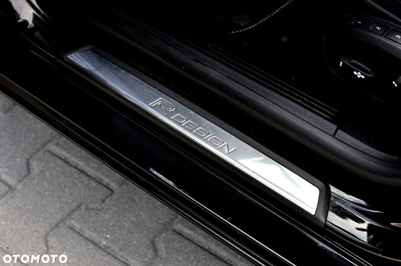 Volvo V40 T2 RDesign - 17