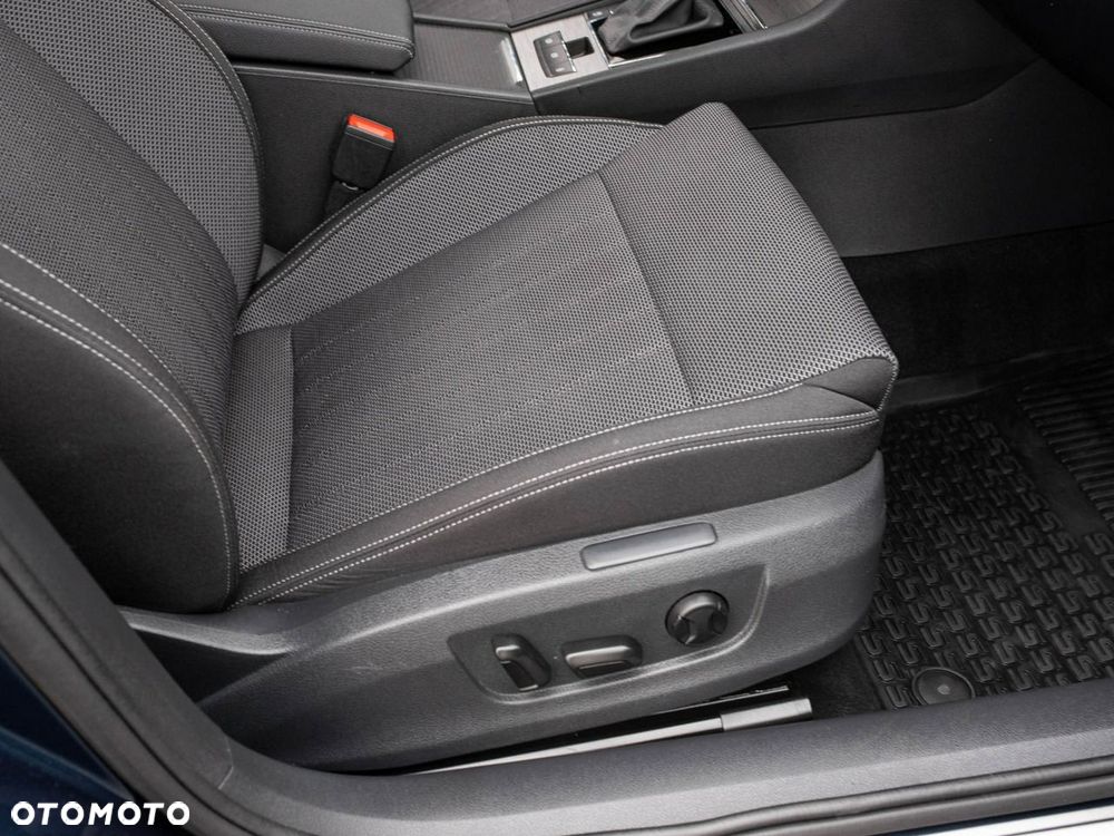 Skoda Superb 2.0 TDI SCR Style DSG - 33