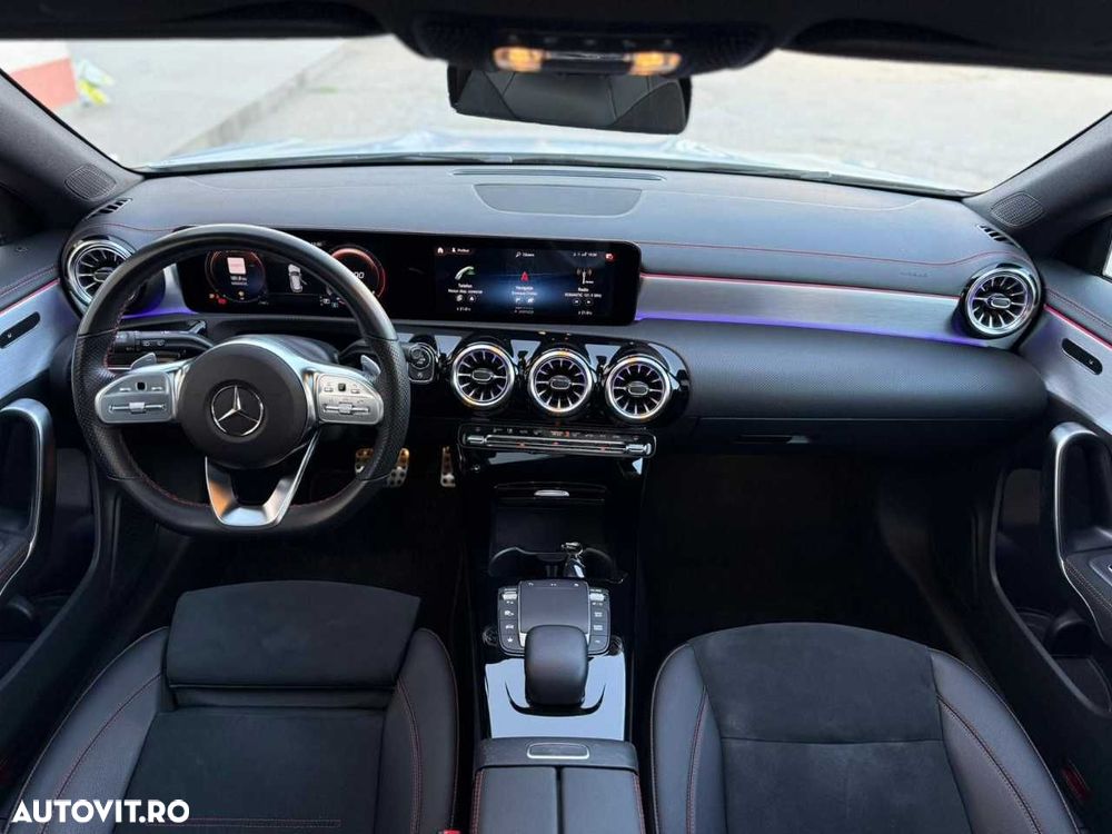 Mercedes-Benz CLA 180 - 21