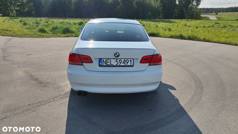 BMW Seria 3 320i Edition Exclusive - 10