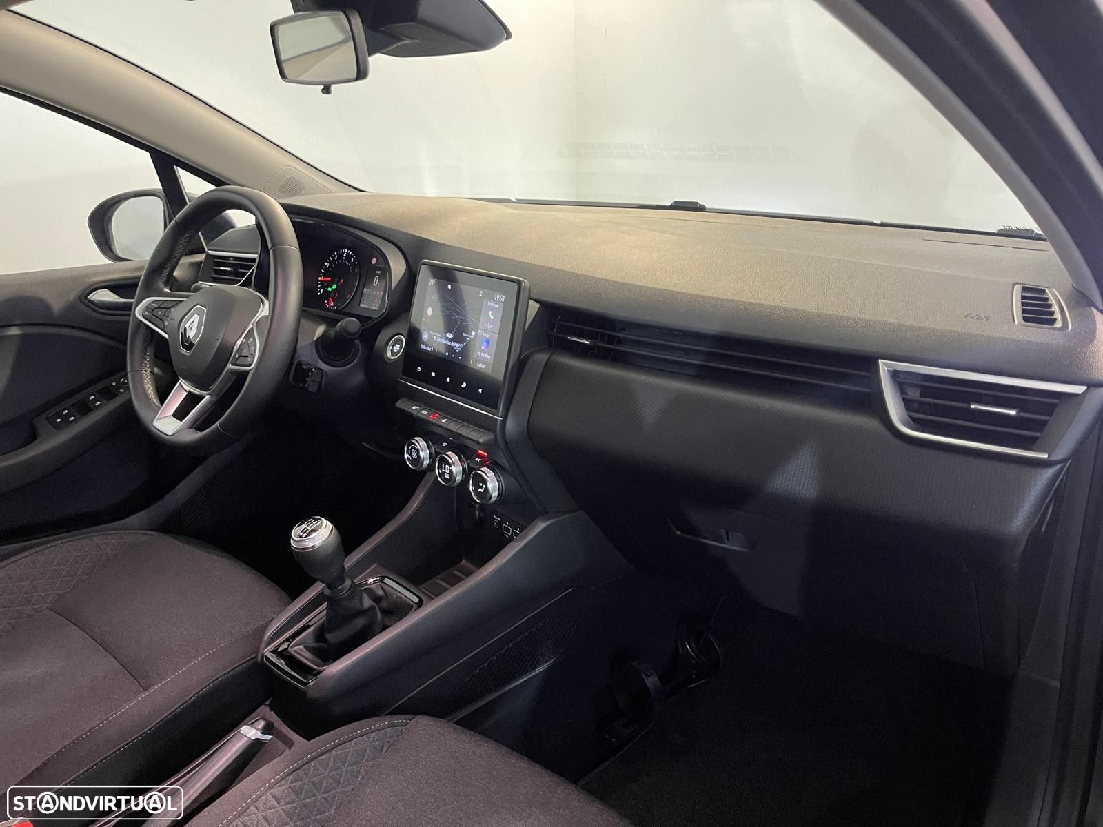 Renault Clio TCe 90 BUSINESS EDITION - 15