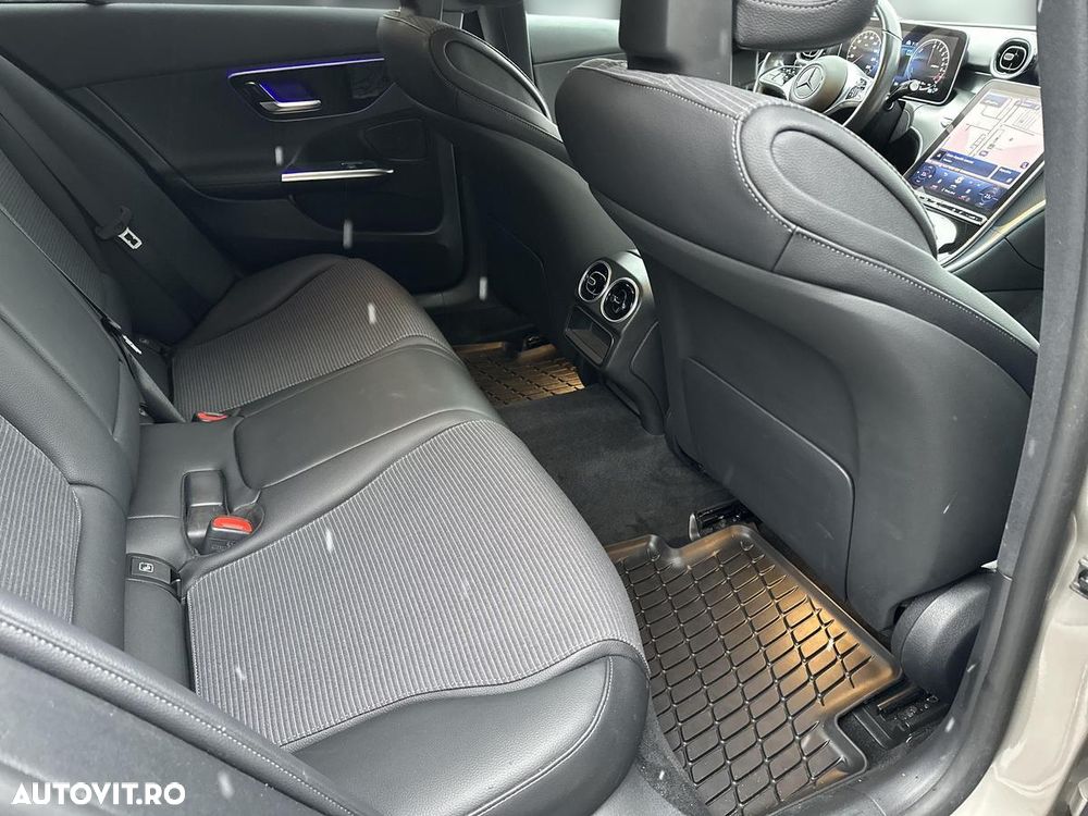 Mercedes-Benz C - 15