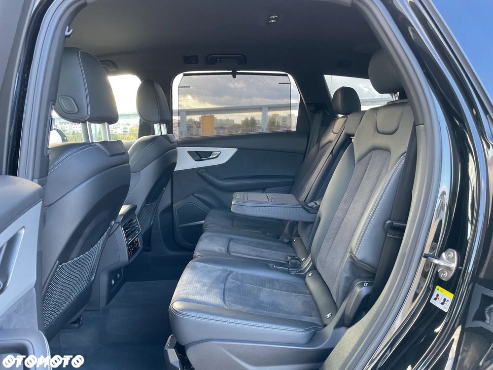 Audi Q7 50 TDI quattro tiptronic S line - 22
