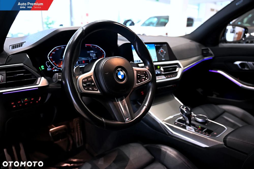 BMW Seria 3 320d xDrive M Sport sport - 14