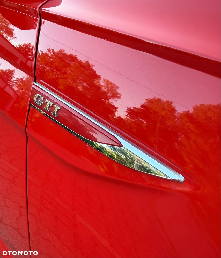 Volkswagen Polo - 10