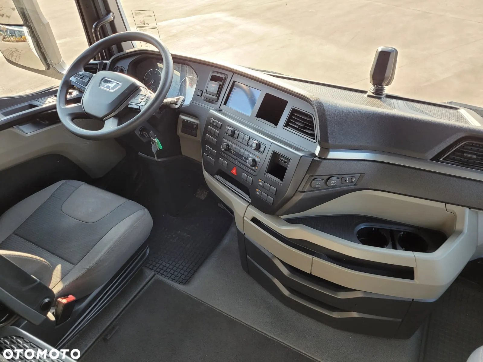 MAN TGX 18.470 / EURO 6 / GM / MEGA - 14