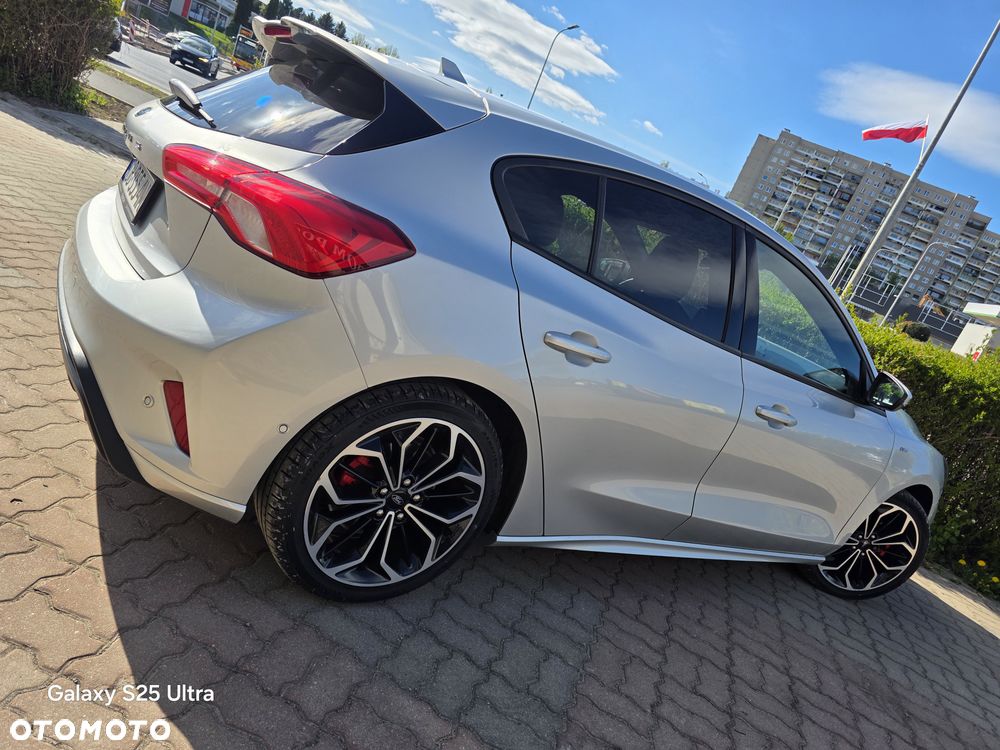 Ford Focus 1.5 EcoBoost ST-Line ASS - 36