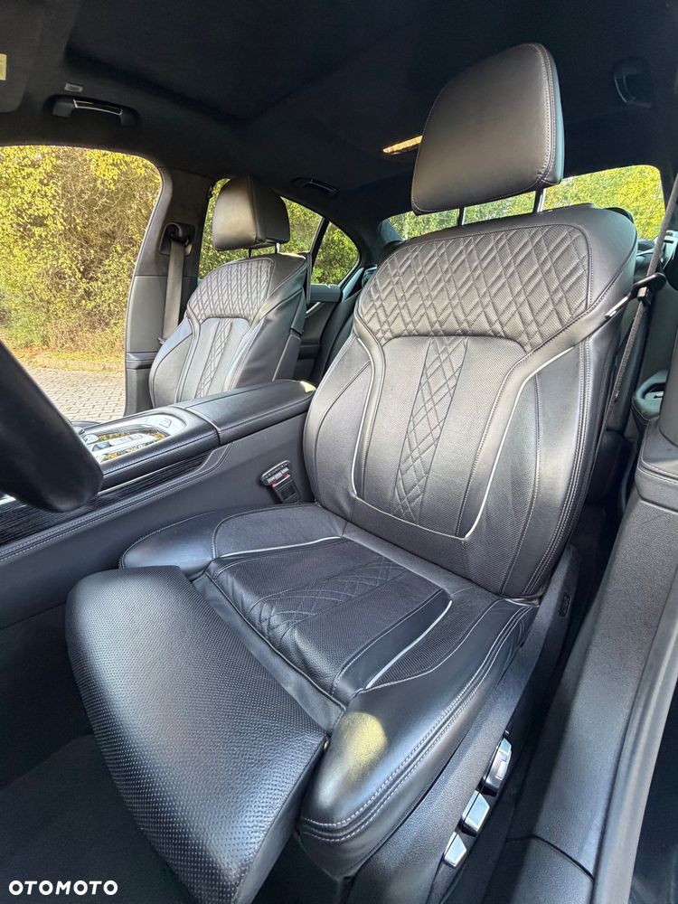 BMW Seria 7 730d xDrive - 23