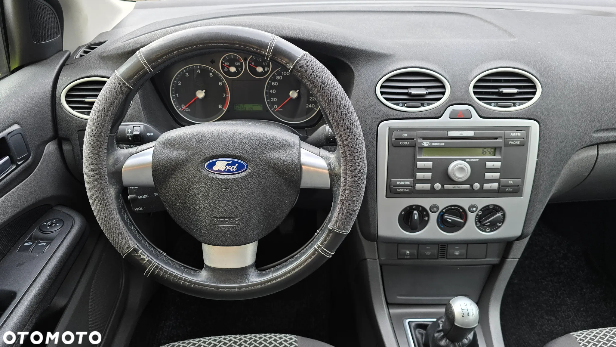 Ford Focus 1.6 Comfort - 15