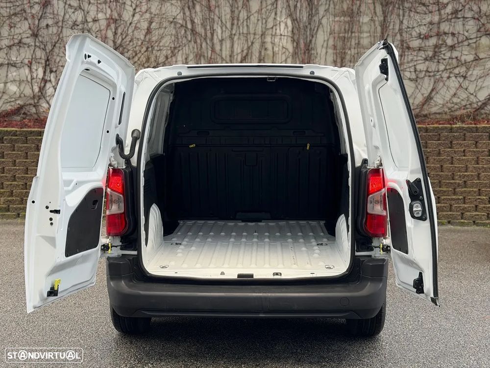 Toyota ProaceCity 1.5 D-4D 100HP 3L - 8