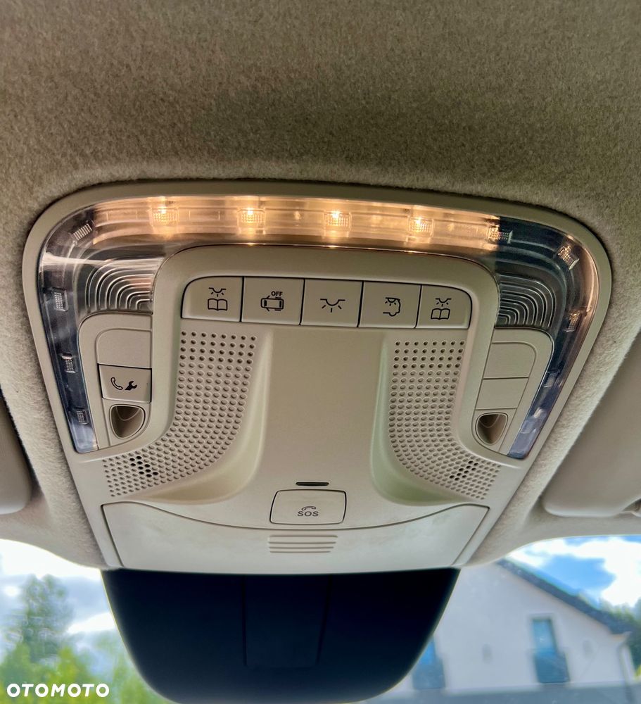 Mercedes-Benz Vito - 22