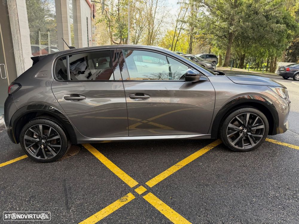 Peugeot 208 PureTech 100 GT Pack - 4