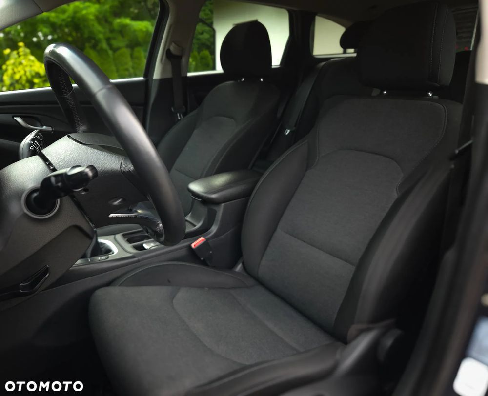 Hyundai i30 1.0 T-GDI GO Plus - 28