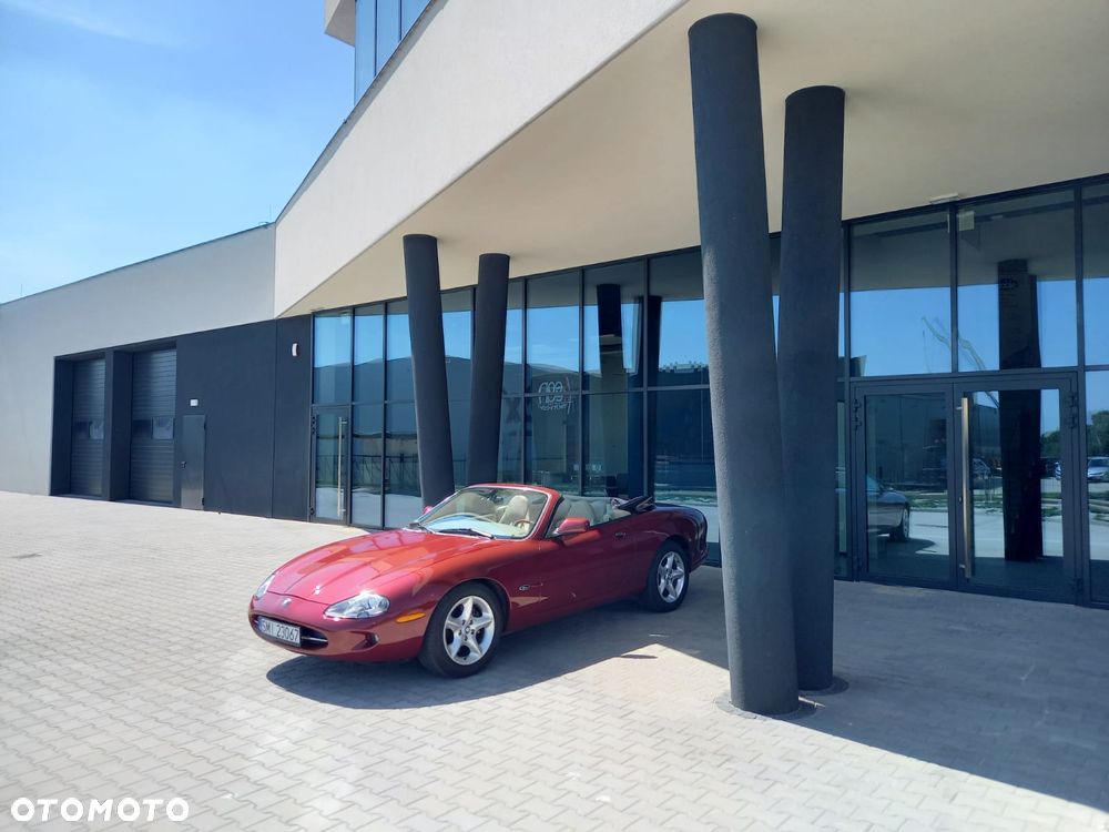 Jaguar XK Cabrio - 2