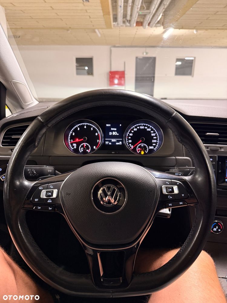 Volkswagen Golf 1.4 TSI BMT Comfortline DSG - 13