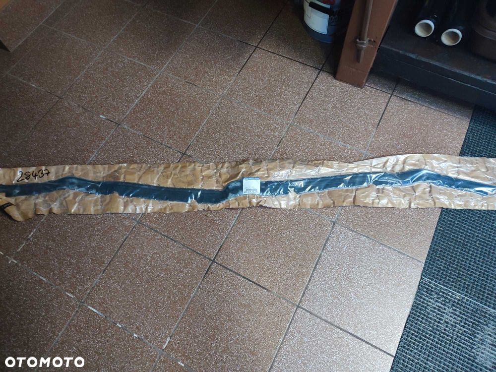 Dodge Ram 2019-24 nowa oryginalna uszczelka pokrywy silnika