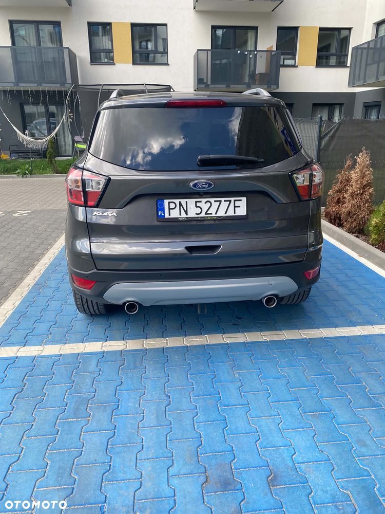Ford Kuga 2.0 TDCi 4x4 Titanium - 2