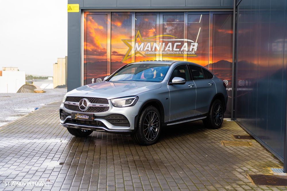 Mercedes-Benz GLC 300 e Coupe 4Matic 9G-TRONIC AMG Line - 1