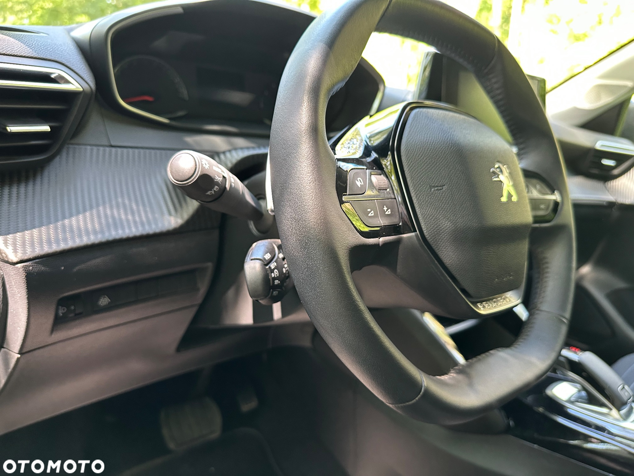 Peugeot 208 PureTech 100 EAT8 Active Pack - 23
