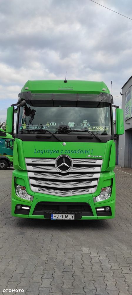 Mercedes-Benz ACTROS - 6