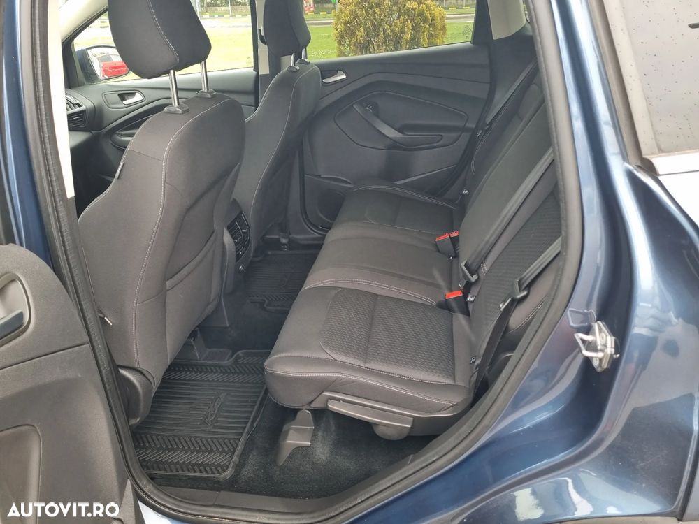 Ford Kuga 2.0 TDCi 4x4 Aut. Titanium - 13