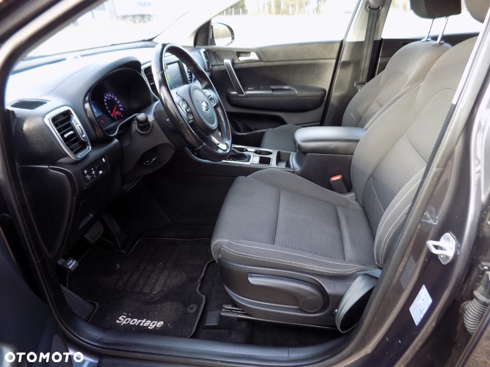 Kia Sportage 2.0 CRDI 4WD Automatik Vision - 16