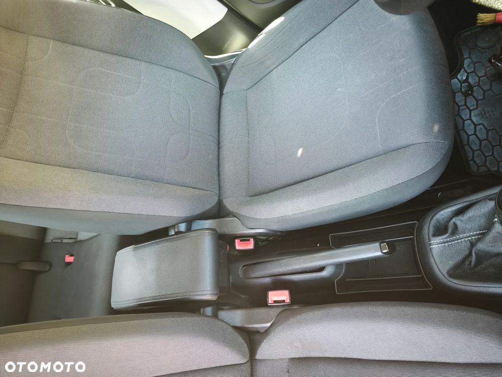 Volkswagen up! 1.0 move - 27