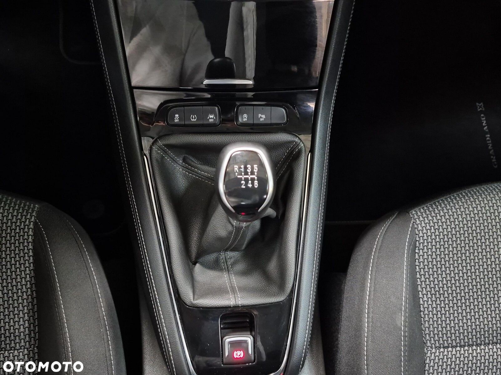 Opel Grandland X 1.2 T GPF Edition S&S - 20
