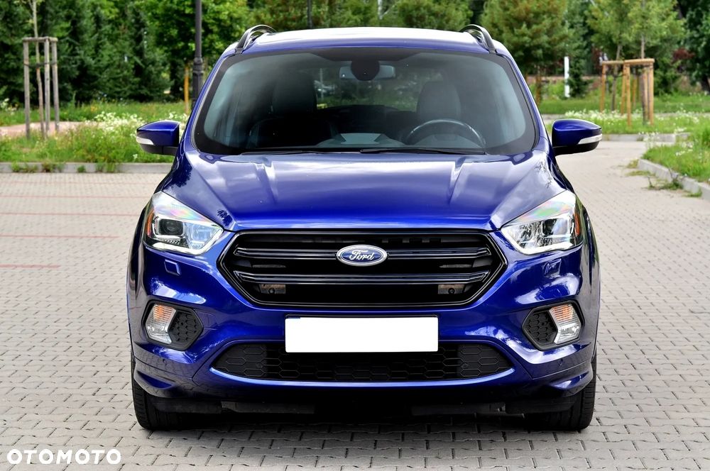 Ford Kuga 2.0 TDCi AWD ST-Line - 4