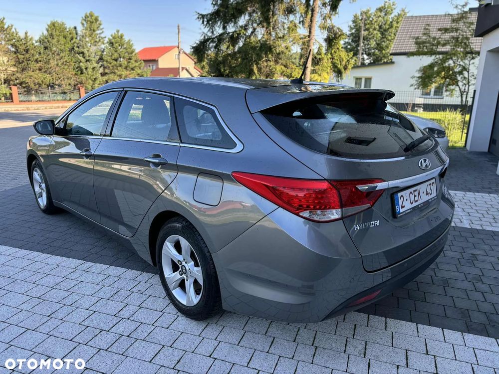 Hyundai i40 1.7 CRDi Comfort + - 14