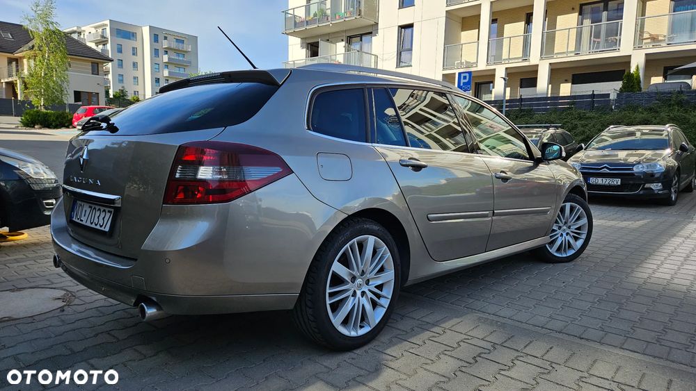 Renault Laguna dCi 175 FAP Initiale - 4