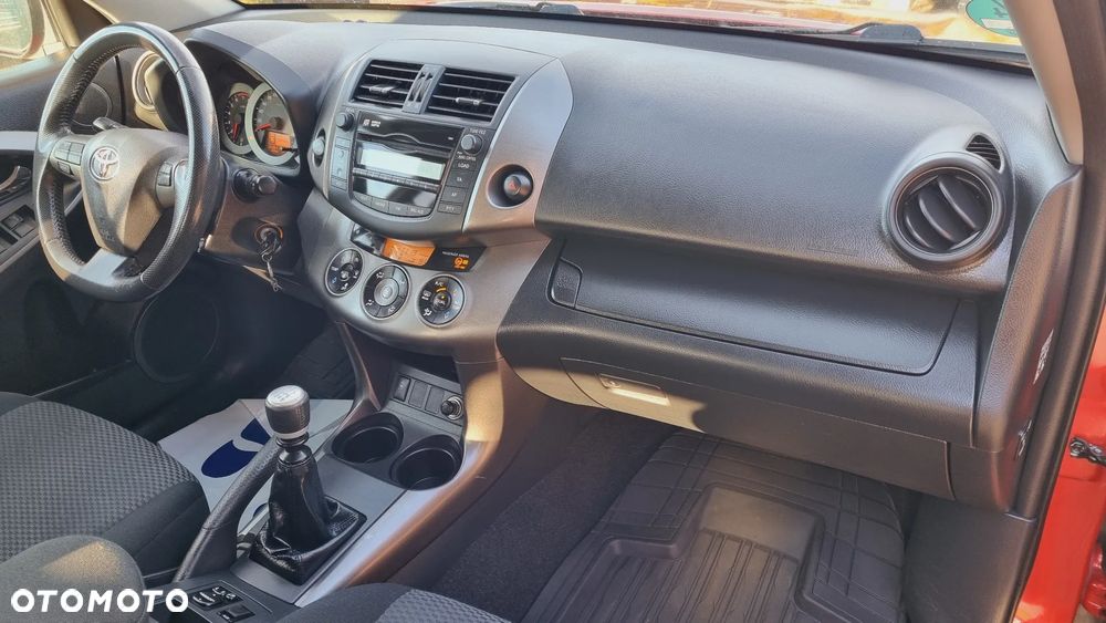 Toyota RAV4 2.0 4x4 Life - 21