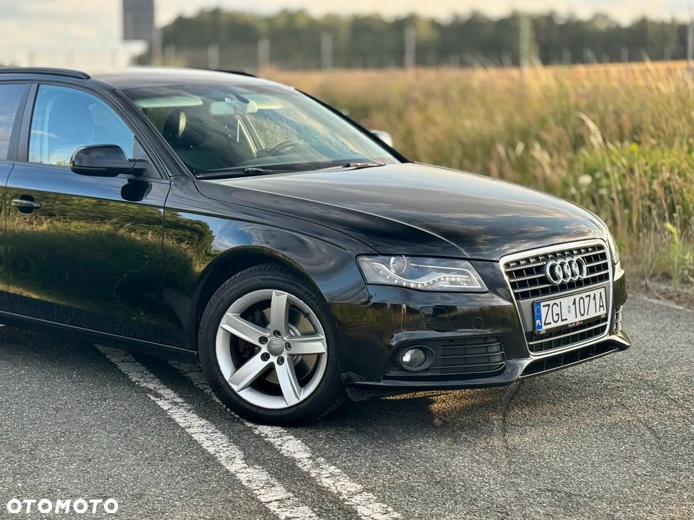 Audi A4 Avant - 13