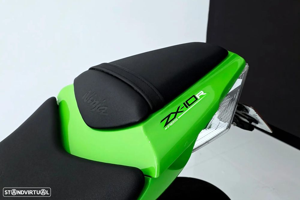 Kawasaki ZX - 16