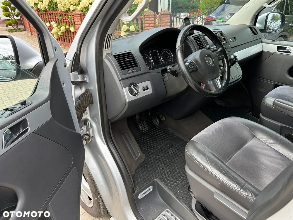 Volkswagen Multivan - 6