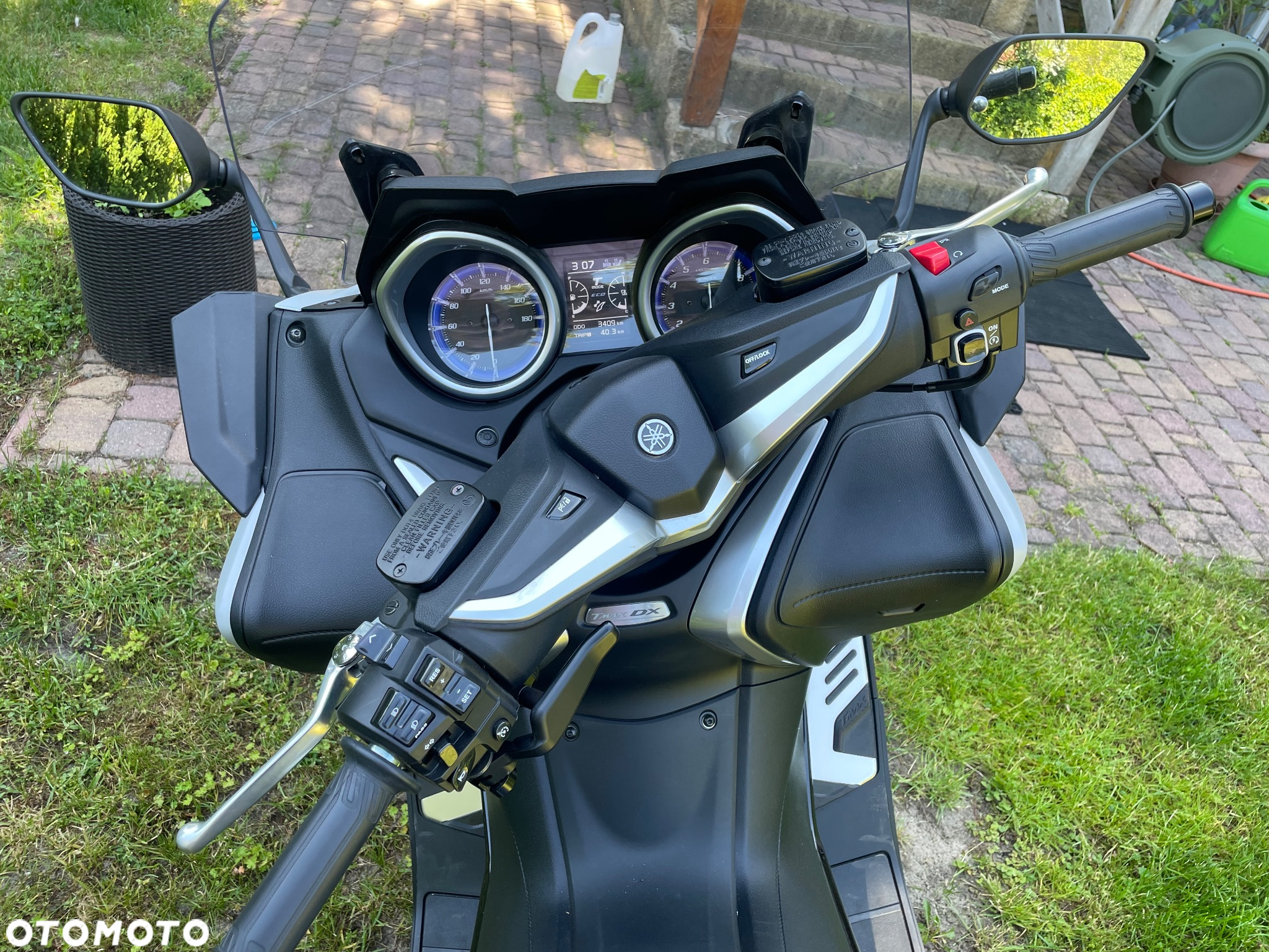 Yamaha Tmax - 9