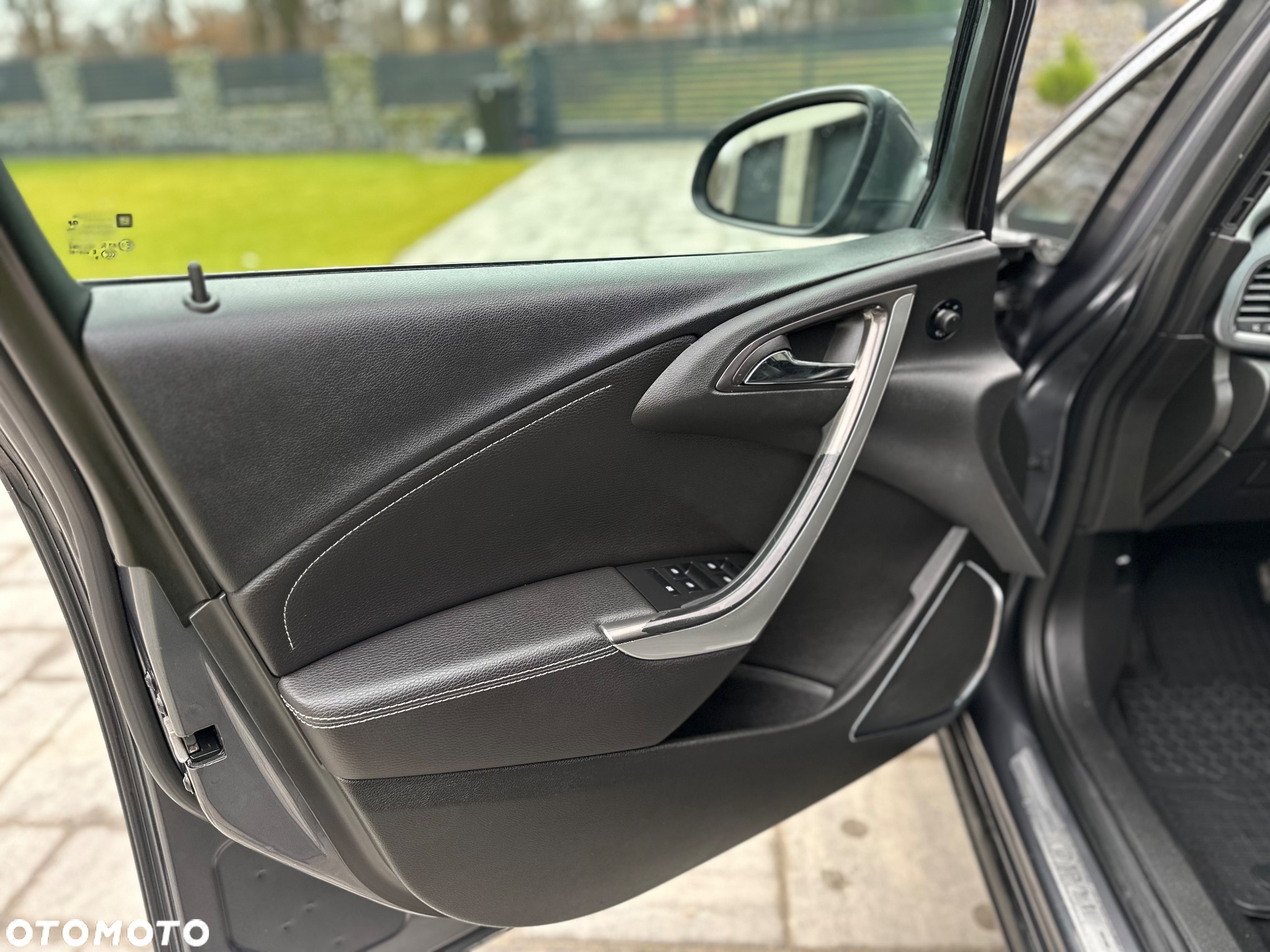 Opel Astra IV 2.0 CDTI Cosmo - 19