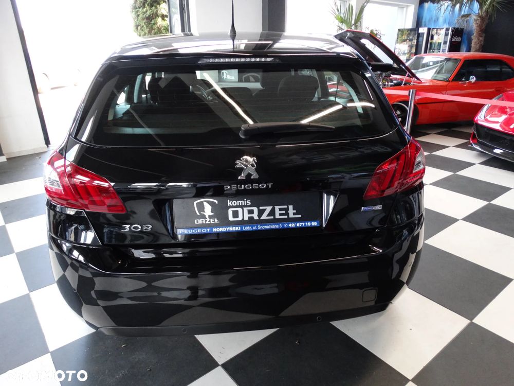 Peugeot 308 PureTech 130 Stop & Start Style - 11