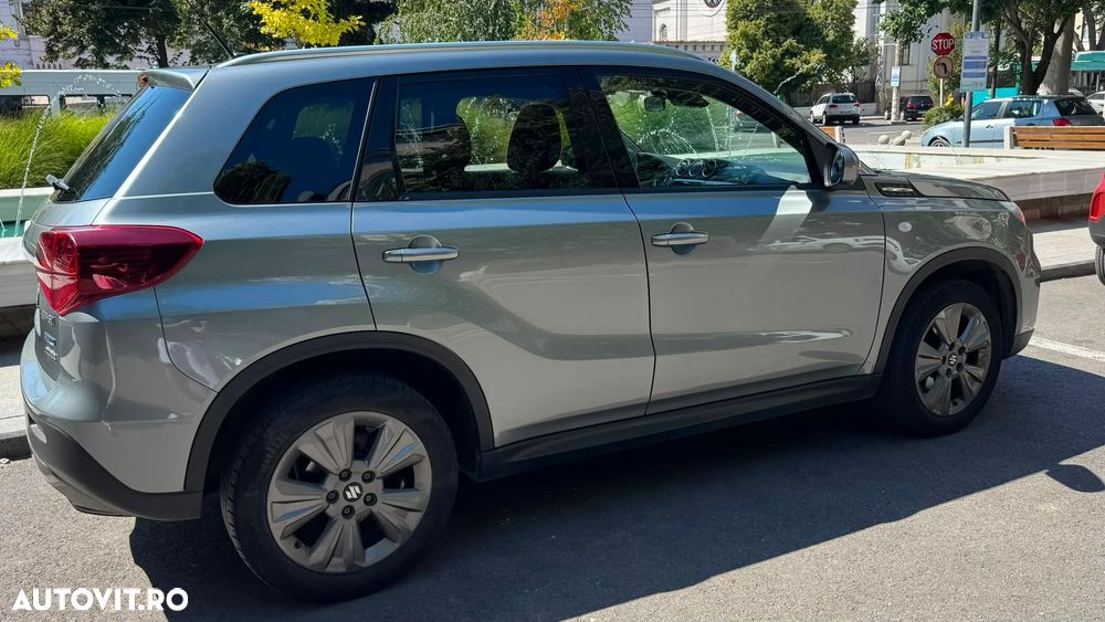 Suzuki Vitara 1.4 Boosterjet AllGrip MHEV Passion - 3