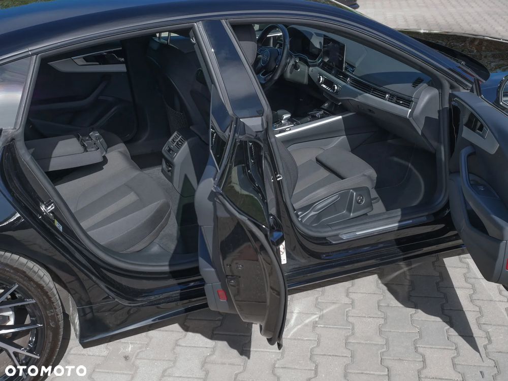 Audi A5 Sportback 35 TFSI Sport S tronic - 22