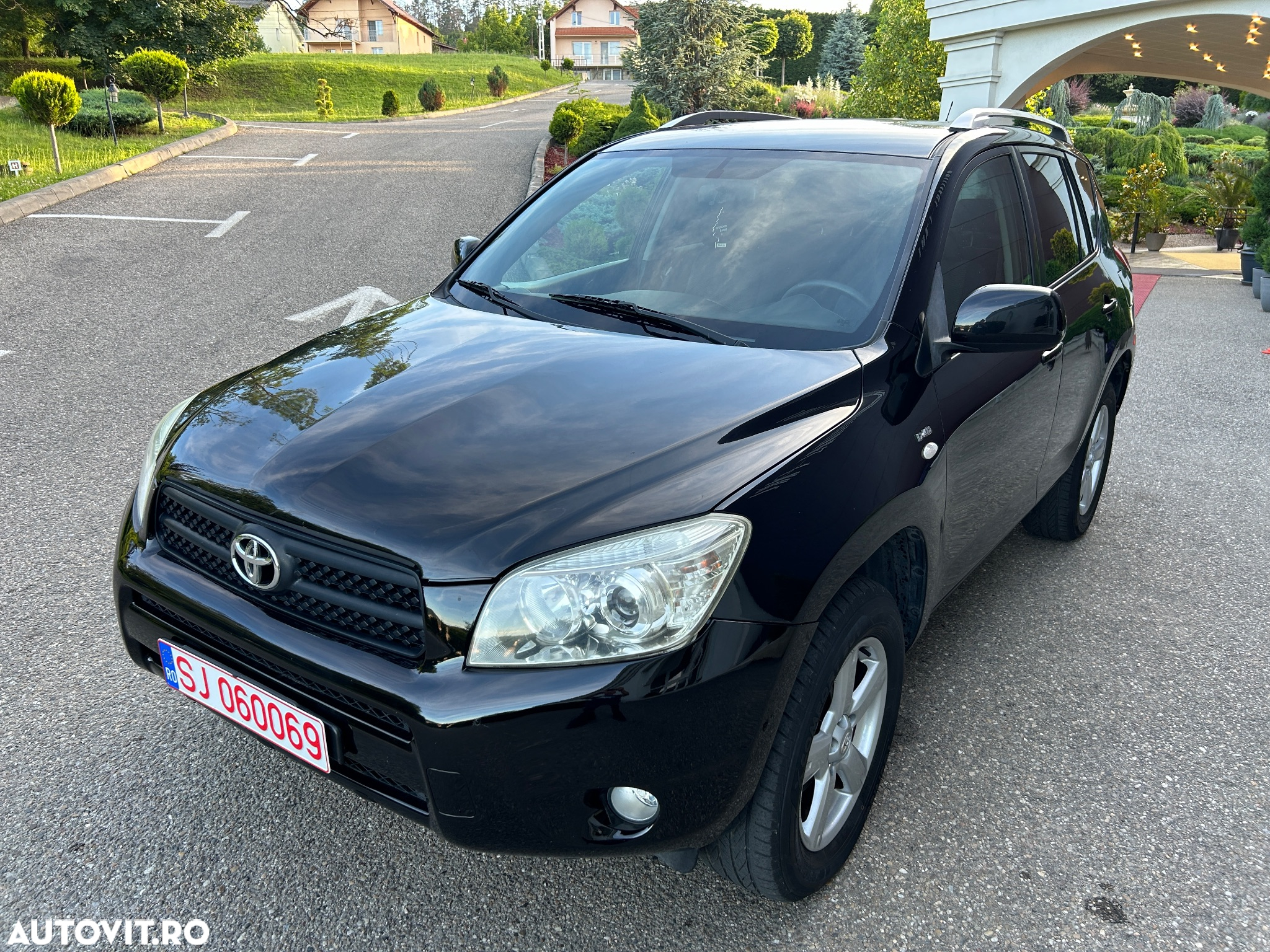 Toyota RAV4 2.2 D-4D Confort - 2