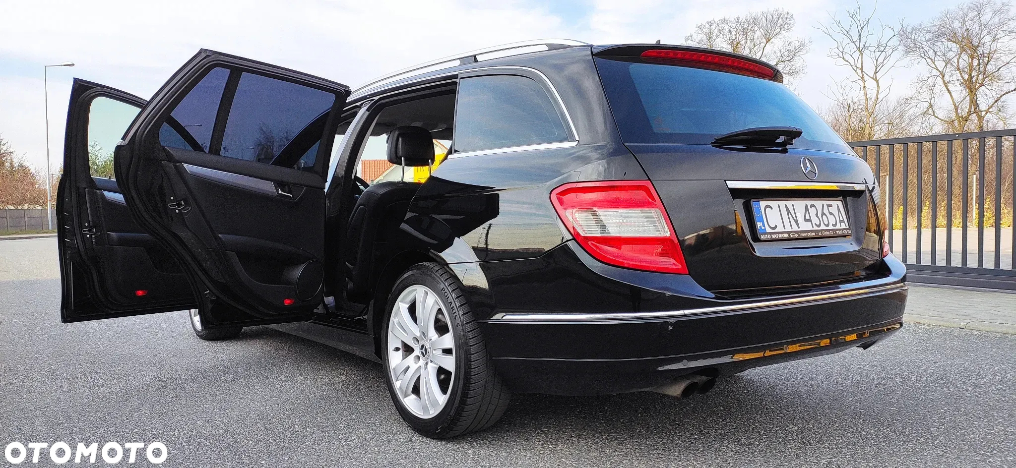 Mercedes-Benz Klasa C 180 T CGI Automatik BlueEFFICIENCY Avantgarde - 8
