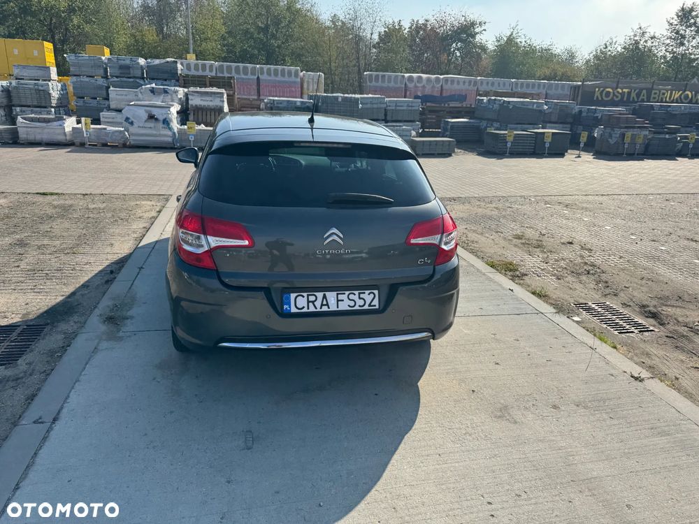 Citroën C4 e-HDi 115 Selection - 5