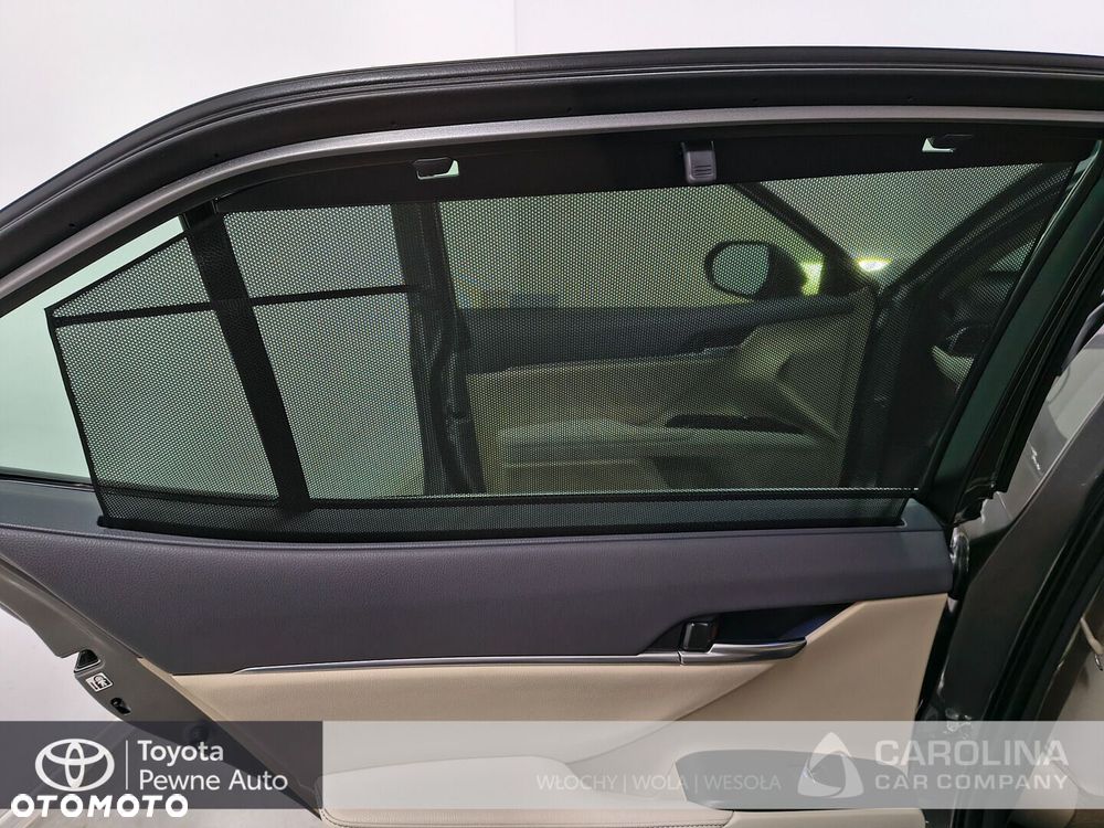 Toyota Camry 2.5 Hybrid Executive CVT - 20