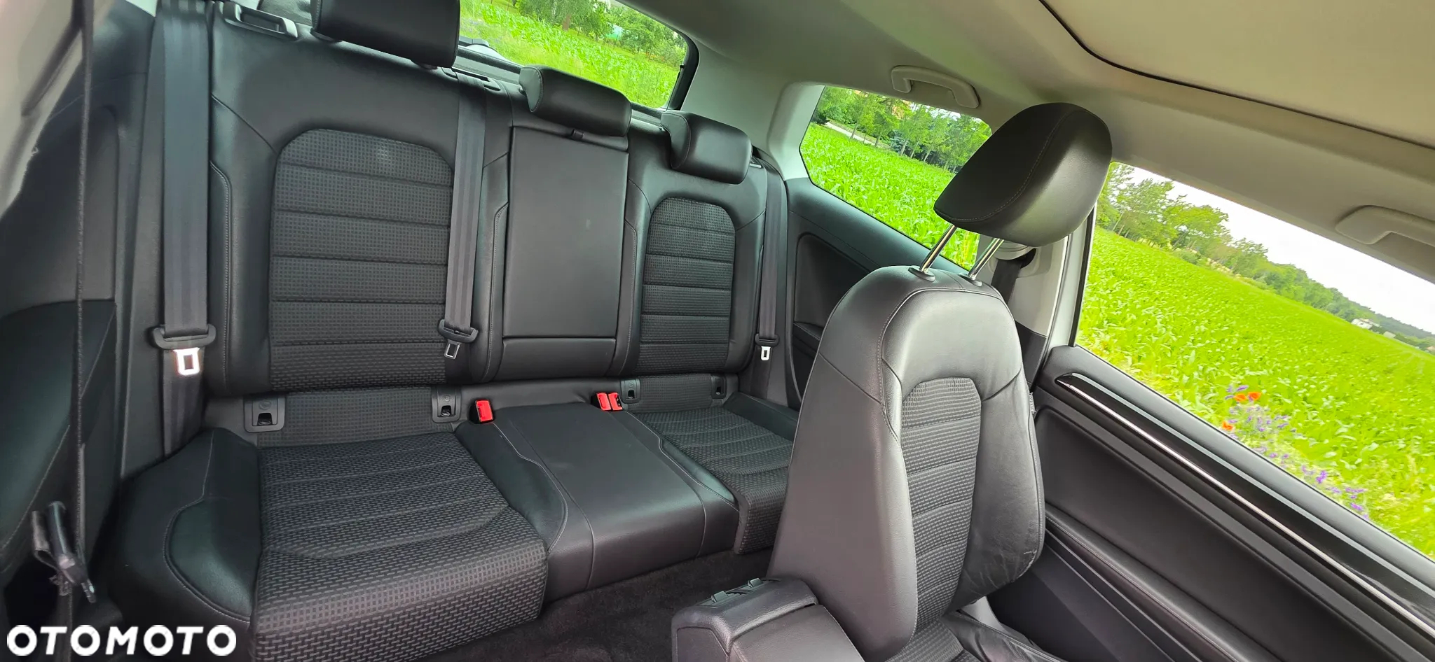 Volkswagen Golf 2.0 TDI (BlueMotion Technology) DSG Comfortline - 16