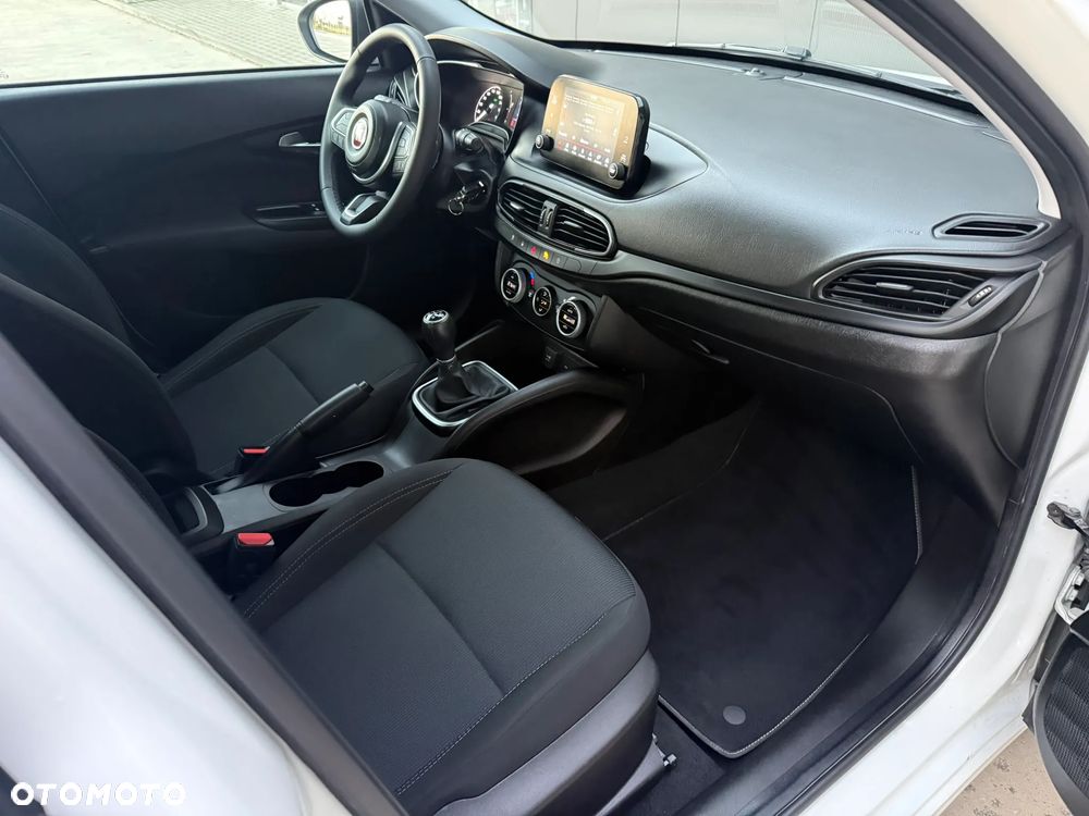Fiat Tipo - 13
